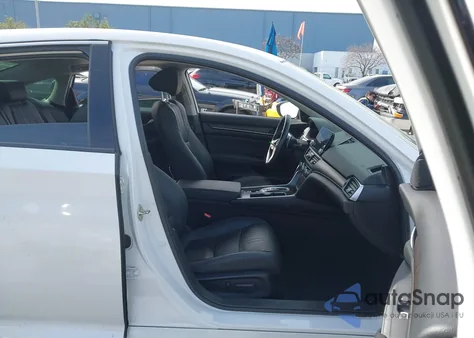 2019 Honda Accord Hybrid Ex-L z USA, uszkodzony, nr VIN 1HGCV3F50KA004034